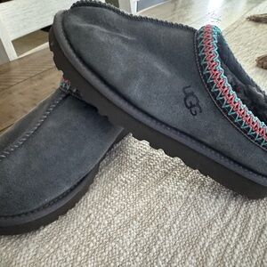 UGG Charcoal Slippers with Vibrant Trim